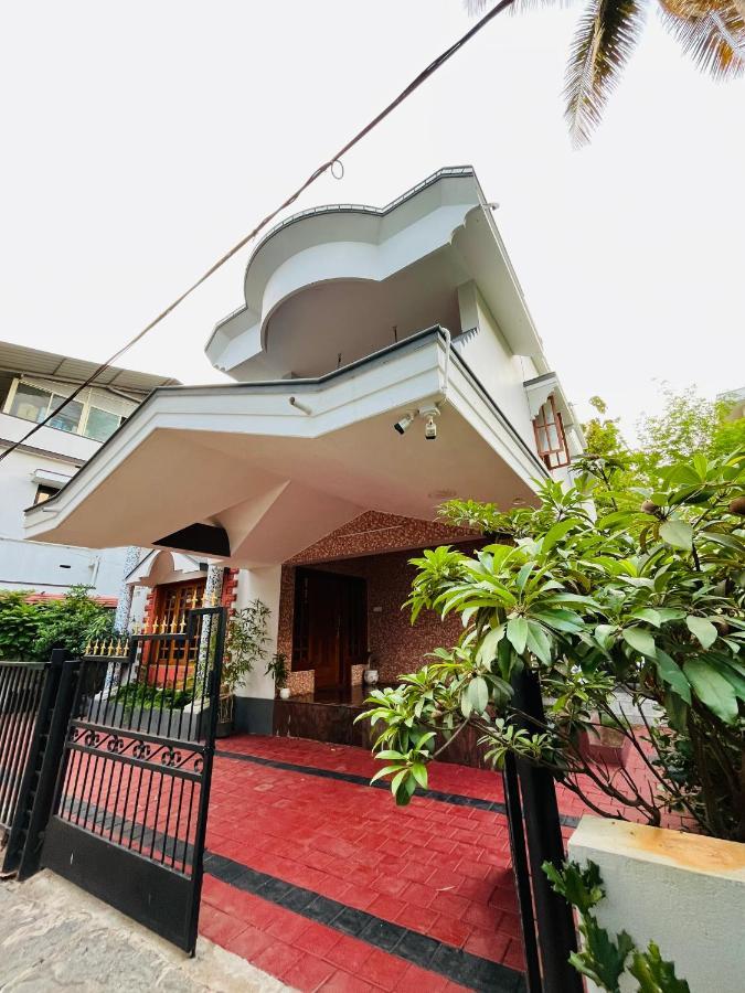 Spacious 3-Bedroom Private Villa In Mangalore - Ideal Getaway For Family And Friends Zewnętrze zdjęcie